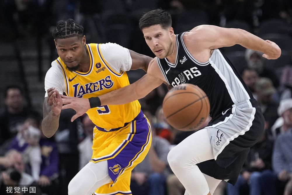 产生不利影 产生不利影