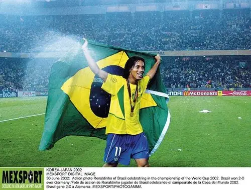 马等重压下 马等重压下