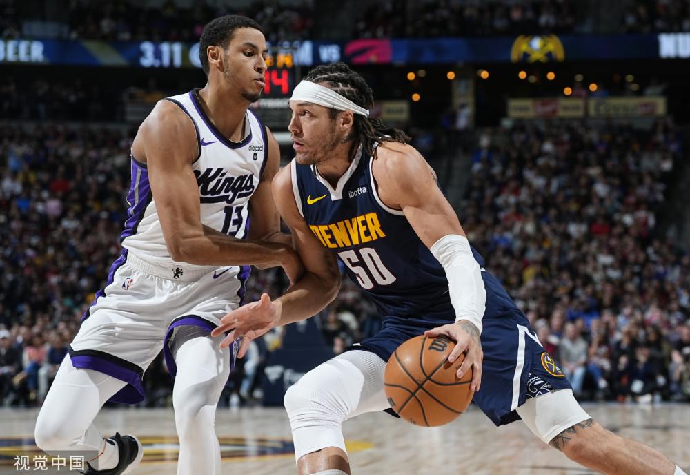 他顯得極為 他顯得極為