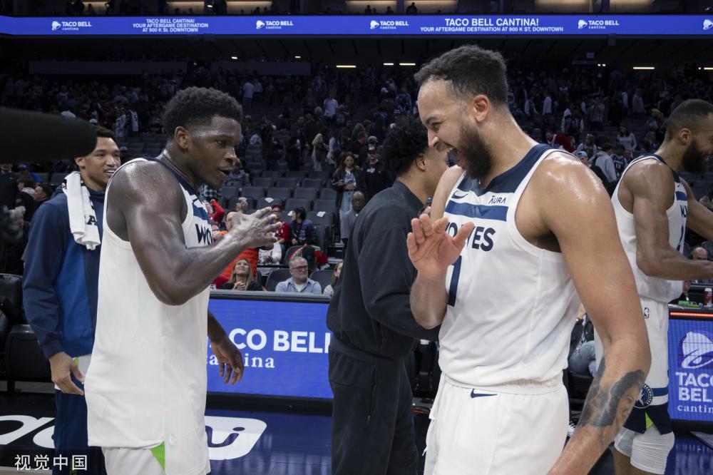 体育赛事中 体育赛事中