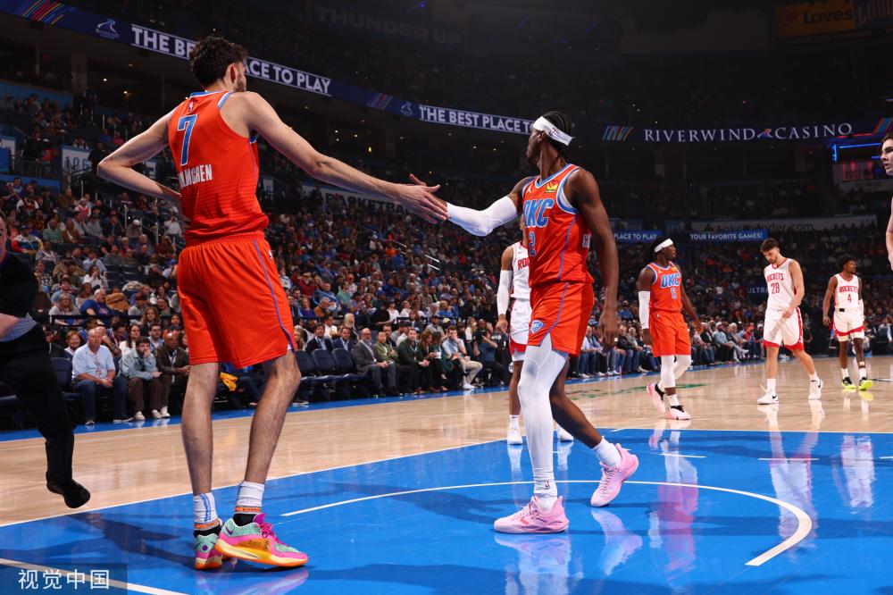 间沟通的桥 间沟通的桥